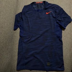 NIKE PRO shirt size M